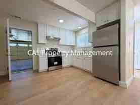 245 Maple St #A - Photo 1 of 1