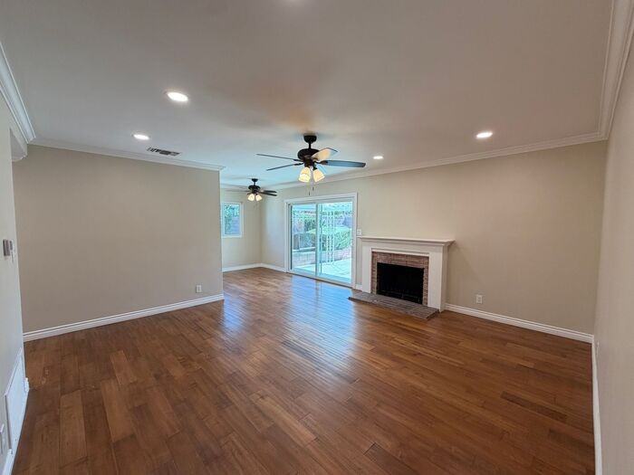 150 N Forestdale Ave - Photo 4 of 31