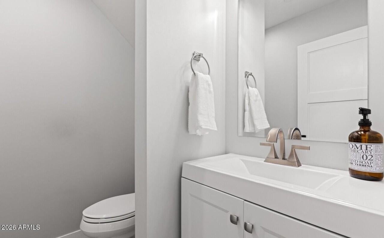 2601 N 27th St #2 - Photo 7 of 21