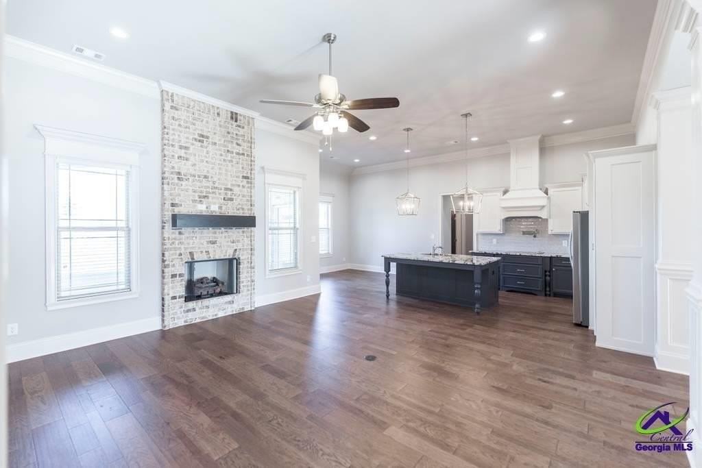 902 Abingdon Cv - Photo 2 of 50