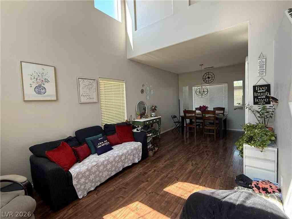 1541 Dusty Canyon St - Photo 3 of 20
