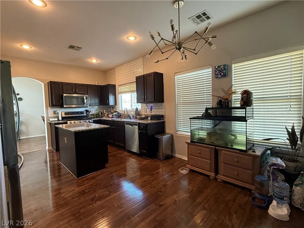 1541 Dusty Canyon St - Photo 5 of 20
