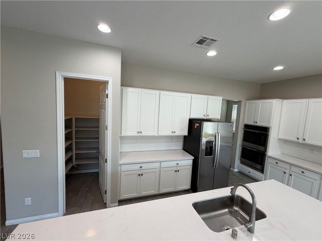 63 Barton Bay Ave - Photo 6 of 41