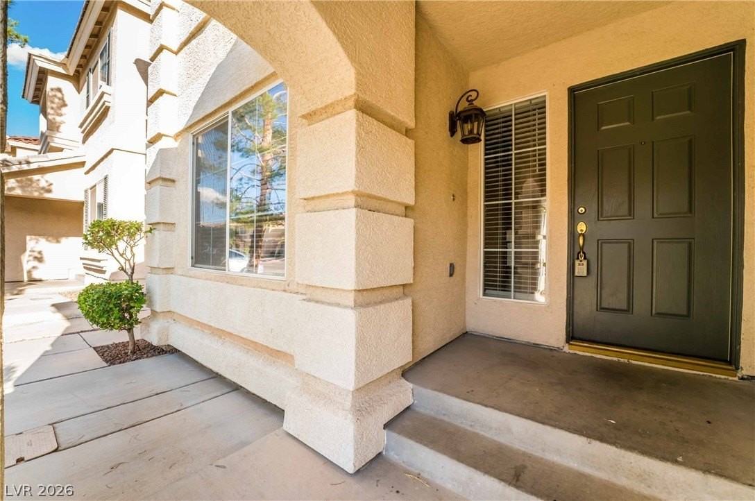 823 Beartooth Falls Ct - Photo 4 of 38