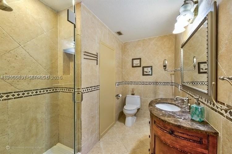 8675 Sw 29th St - Photo 3 of 3