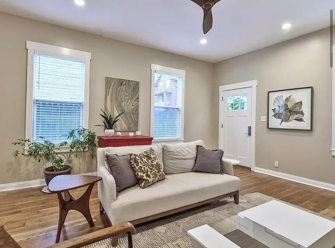 2141 Rice St - Photo 2 of 20