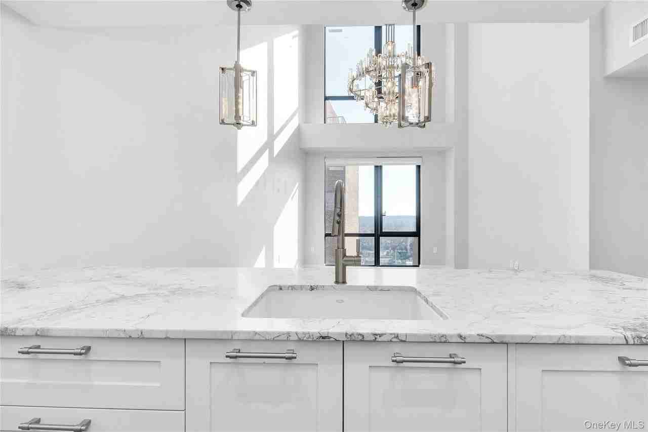 10706 Queens Blvd #9G - Photo 7 of 24