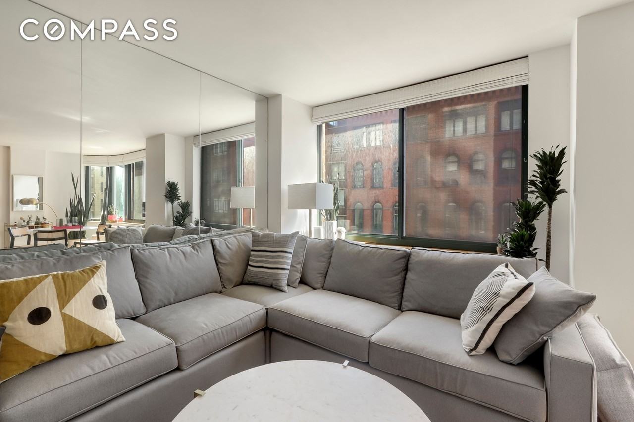 275 Greenwich St #5MS - Photo 2 of 5