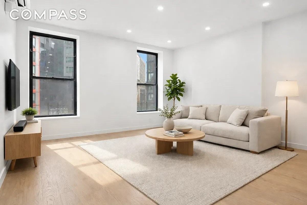 192 Flatbush Ave #4E - Photo 2 of 12