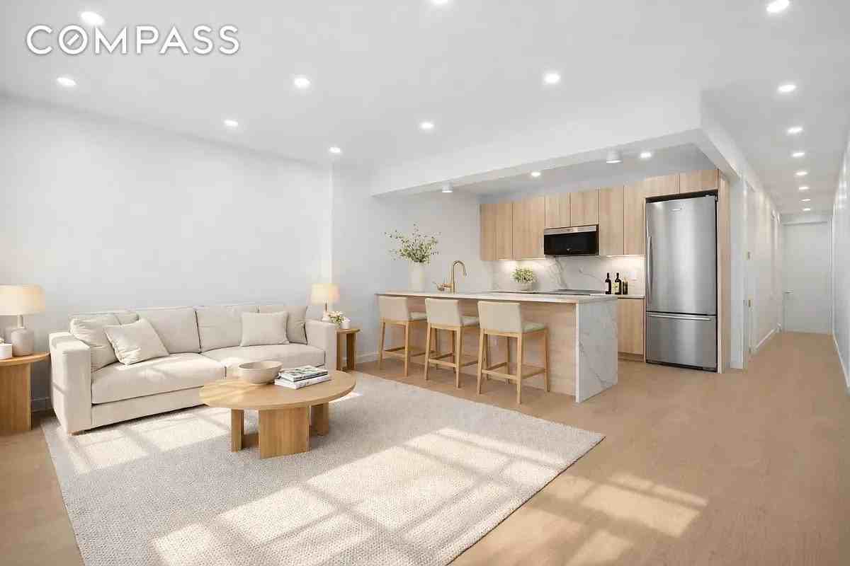 192 Flatbush Ave #4E - Photo 4 of 12
