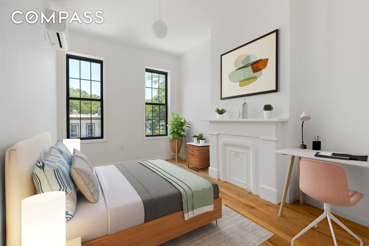 1068 Hancock St #1 - Photo 5 of 11