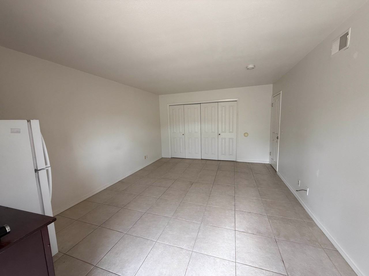 4625 Karnes Rd #B - Photo 3 of 7