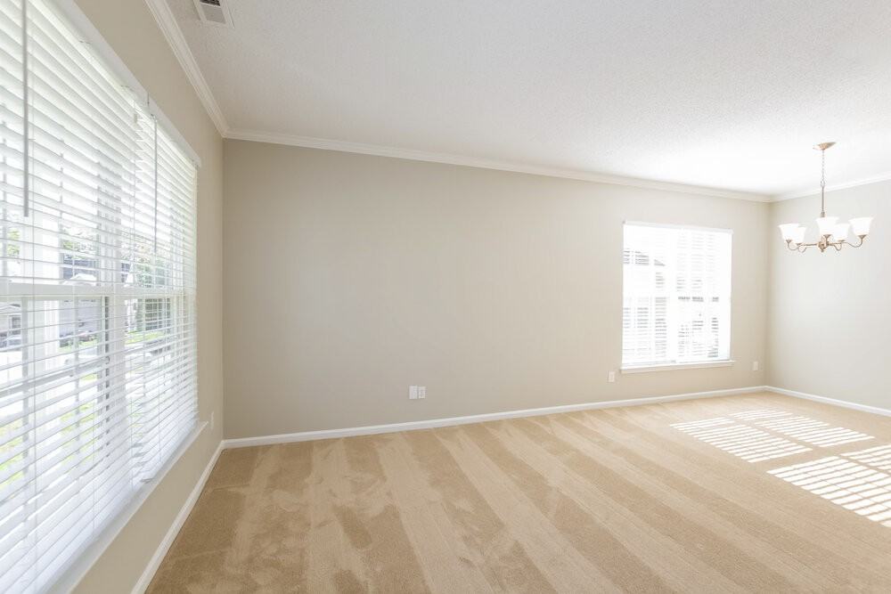 4521 Hyperion Ct - Photo 3 of 17