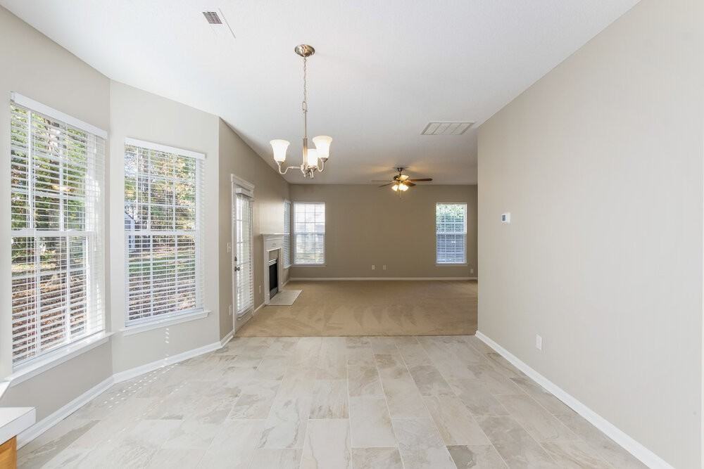 4521 Hyperion Ct - Photo 5 of 17