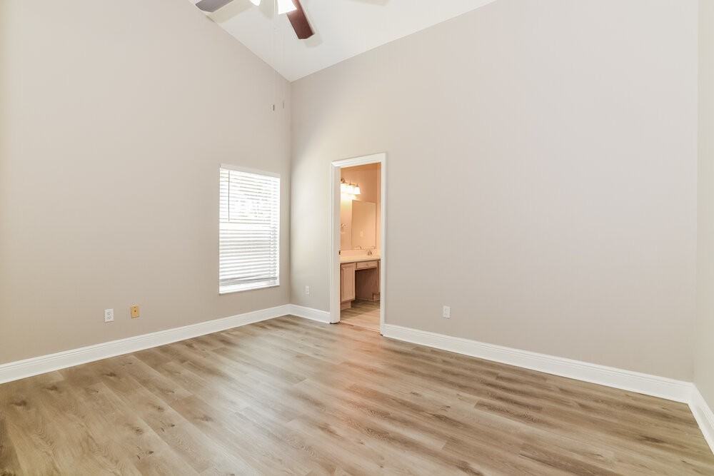 424 Lancers Dr - Photo 7 of 16