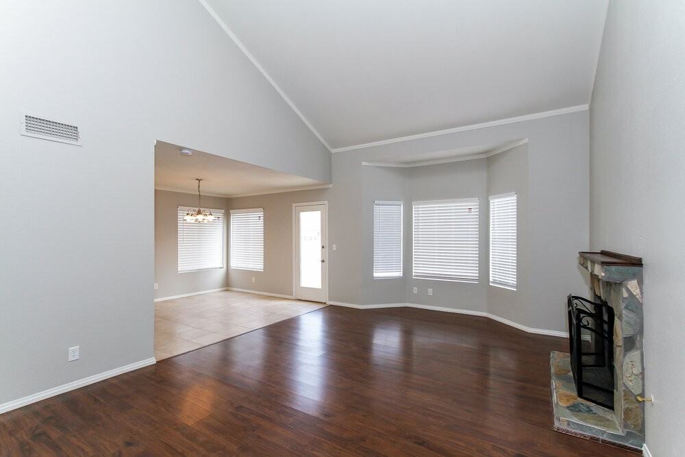 857 Schooner Dr - Photo 2 of 15