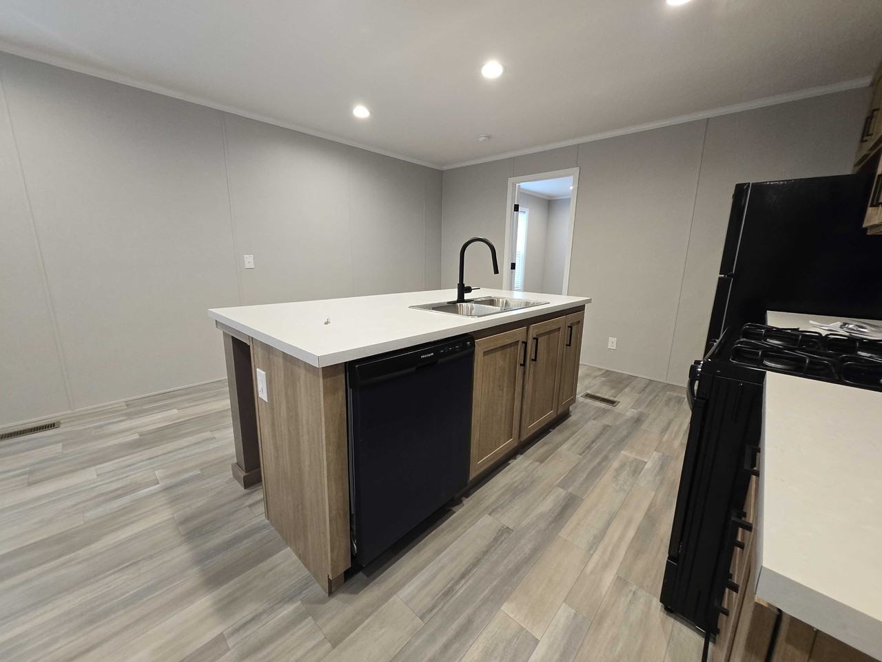 29884 Jamestown Dr #460 - Photo 5 of 27