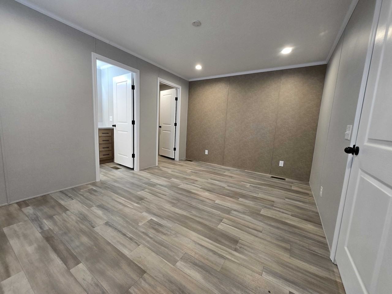 29884 Jamestown Dr #460 - Photo 7 of 27