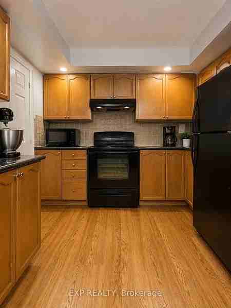 33 Cox Boulevard #337 - Photo 4 of 13