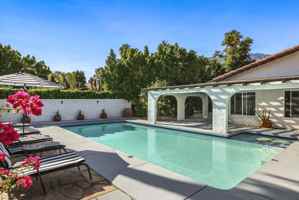 featured image of 1233 E Via Escuela