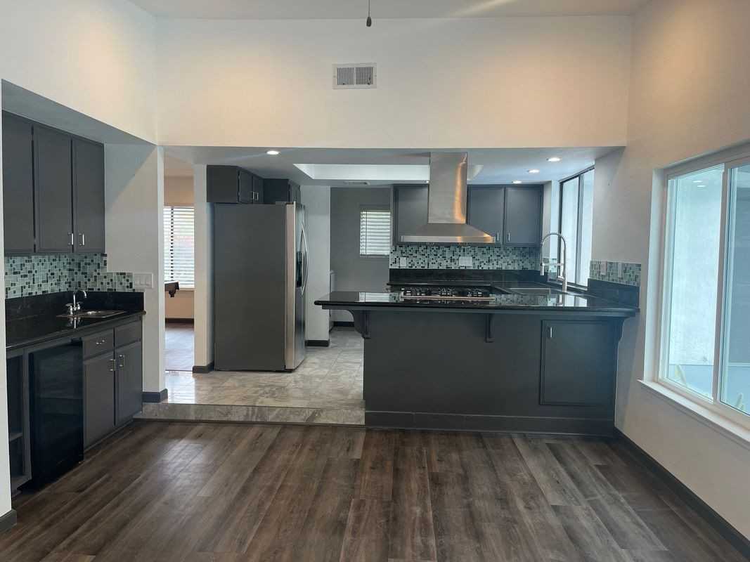 1233 E Via Escuela - Photo 3 of 3