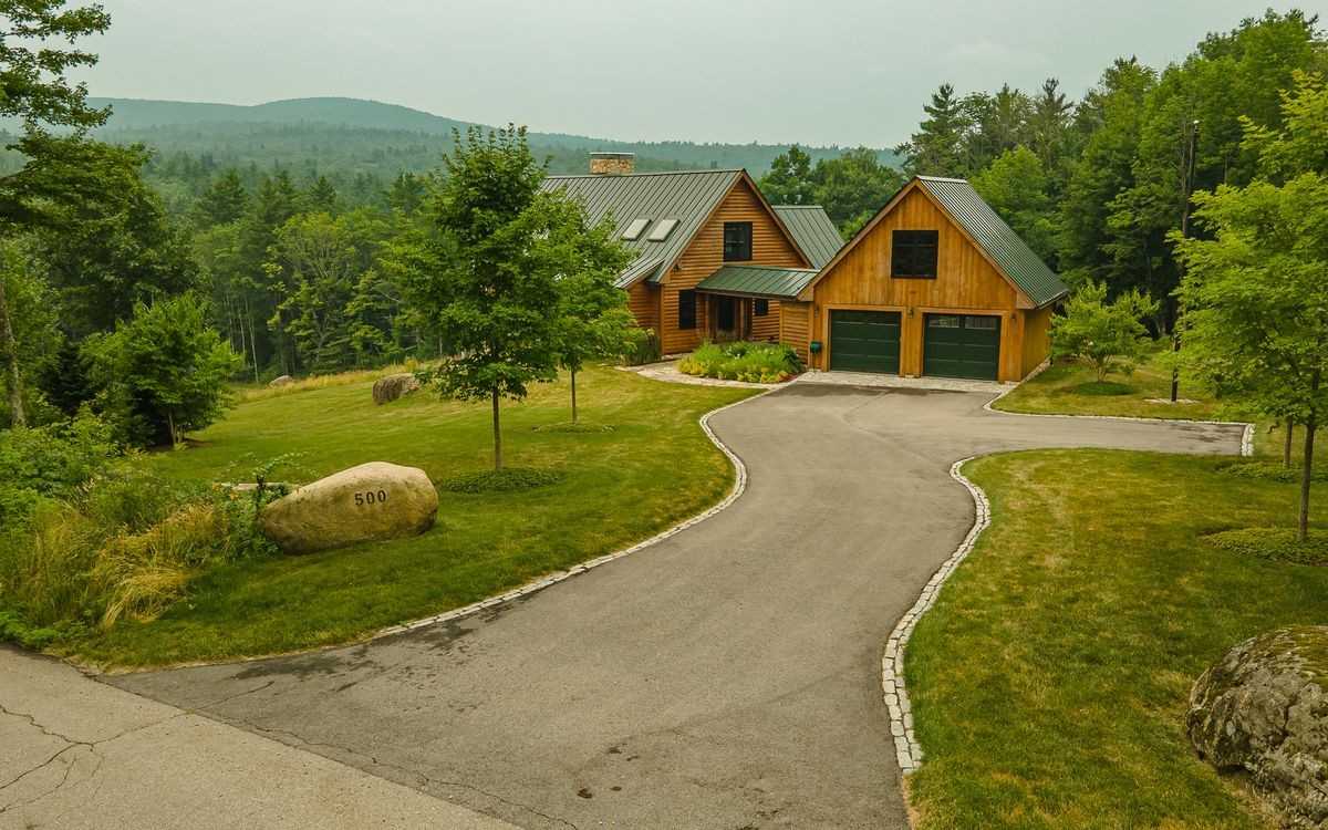 500 Woodward Hill Rd - Photo 2 of 6