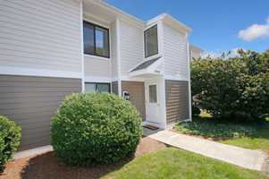 featured image of 48 Lawson Ln