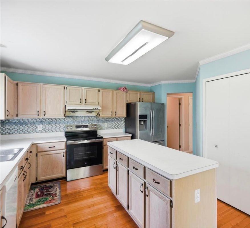 42647 Wimbleton Way - Photo 3 of 4