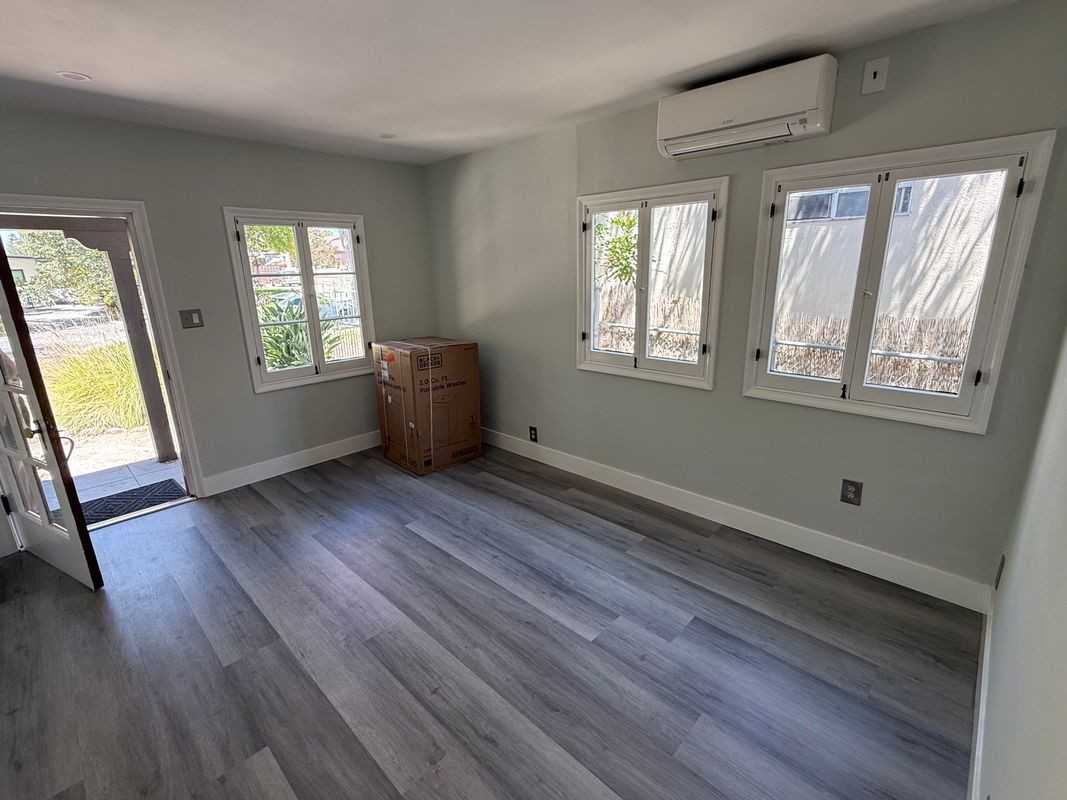 92 S Sunnyslope Ave - Photo 2 of 13