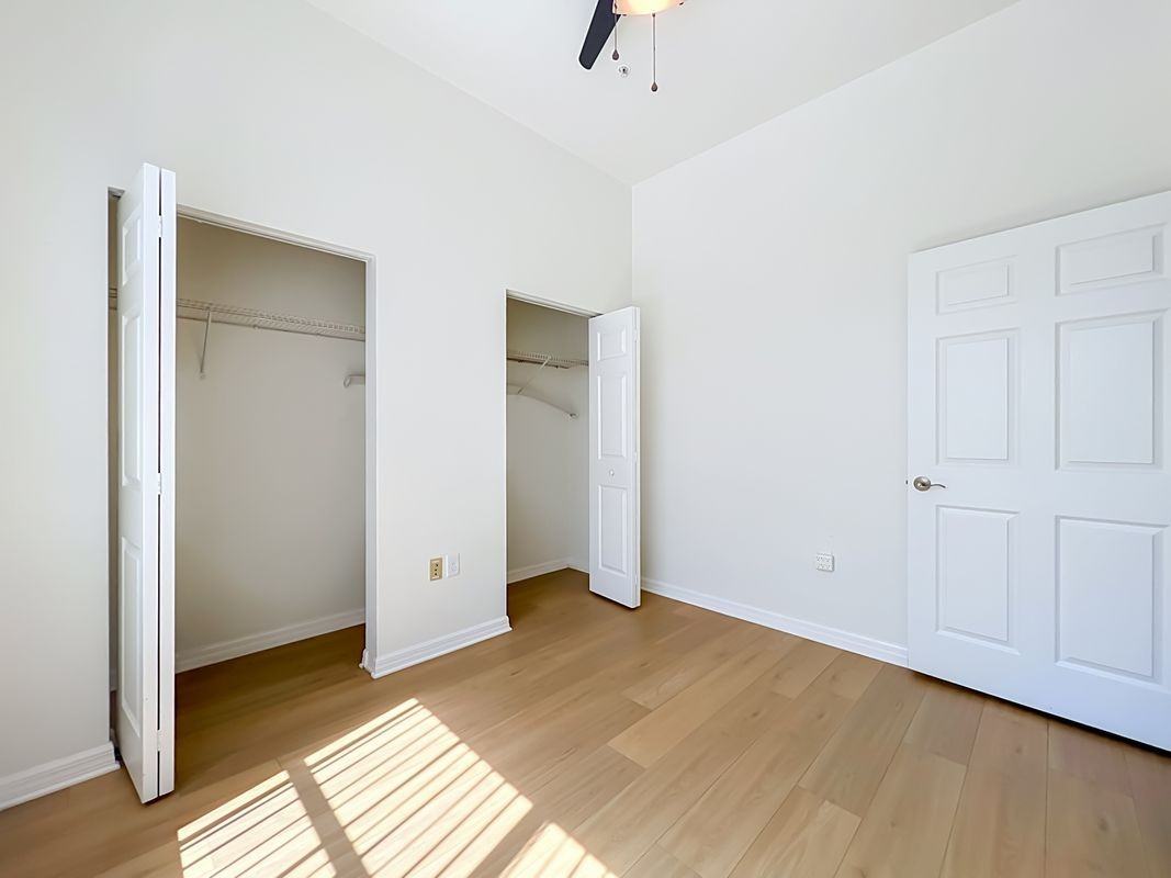 3716 Avalon Park East Blvd - Photo 4 of 45