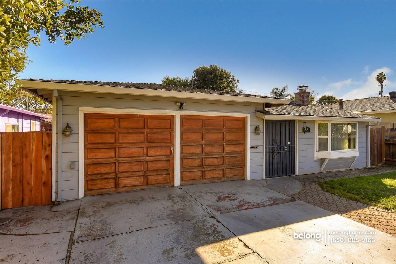 32 Iris Ln - Photo 2 of 50