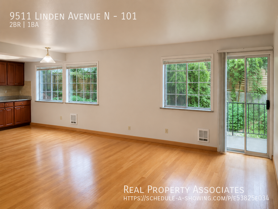 9511 Linden Ave N #101 - Photo 4 of 12