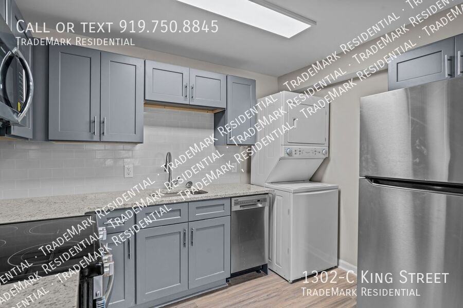 1302 King Ave Apt C - Photo 3 of 37
