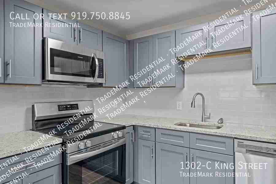 1302 King Ave Apt C - Photo 4 of 37