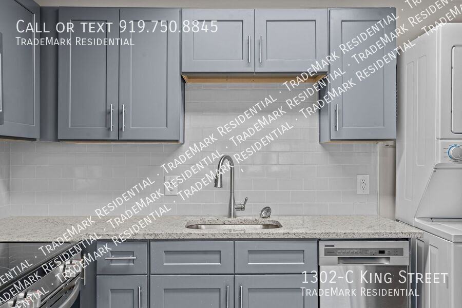 1302 King Ave Apt C - Photo 5 of 37