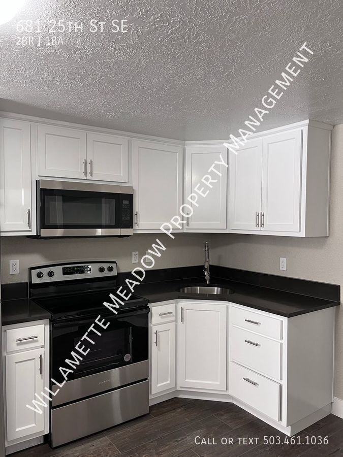 681 25th St Se - Photo 6 of 20