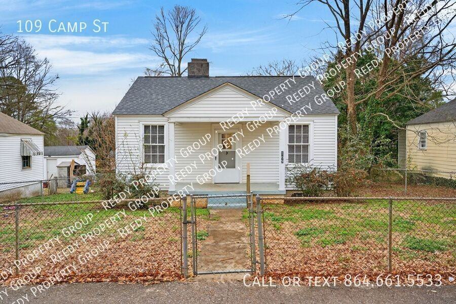 109 Camp St - Photo 2 of 19