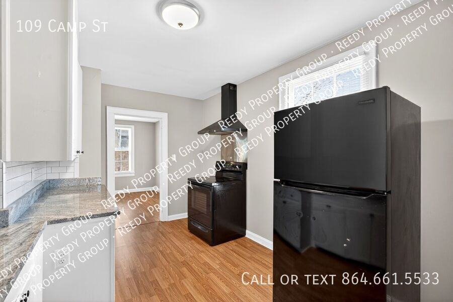 109 Camp St - Photo 6 of 19