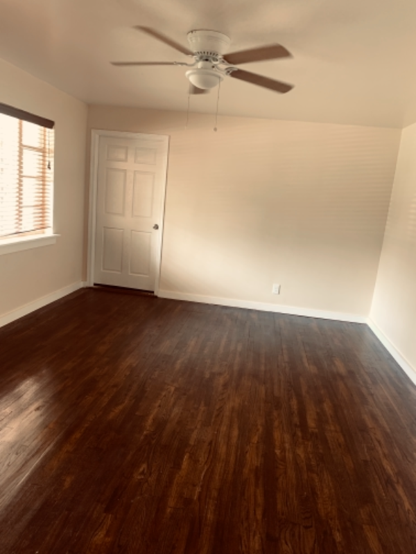 3147 Nw 41st St - Photo 6 of 8