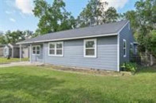 1109 San Felipe St - Photo 2 of 33