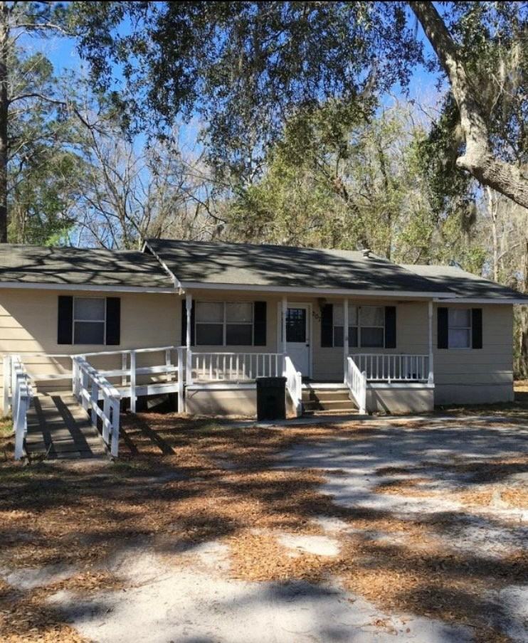 207 Griffin Rd - Photo 6 of 19