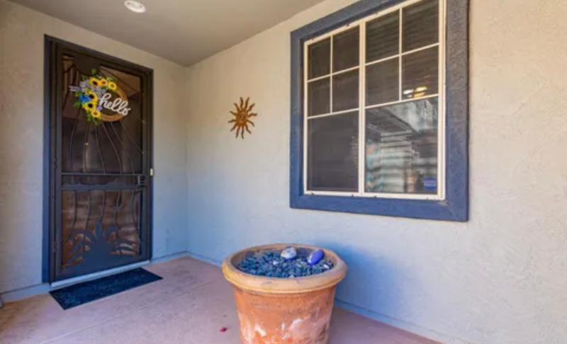 42564 W Corvalis Ln - Photo 4 of 33