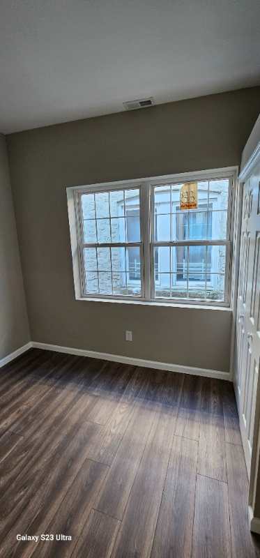 718 Drexel Ave #B - Photo 2 of 20