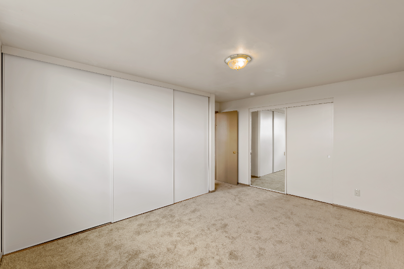 5625 15th Ave Ne #107 - Photo 5 of 12