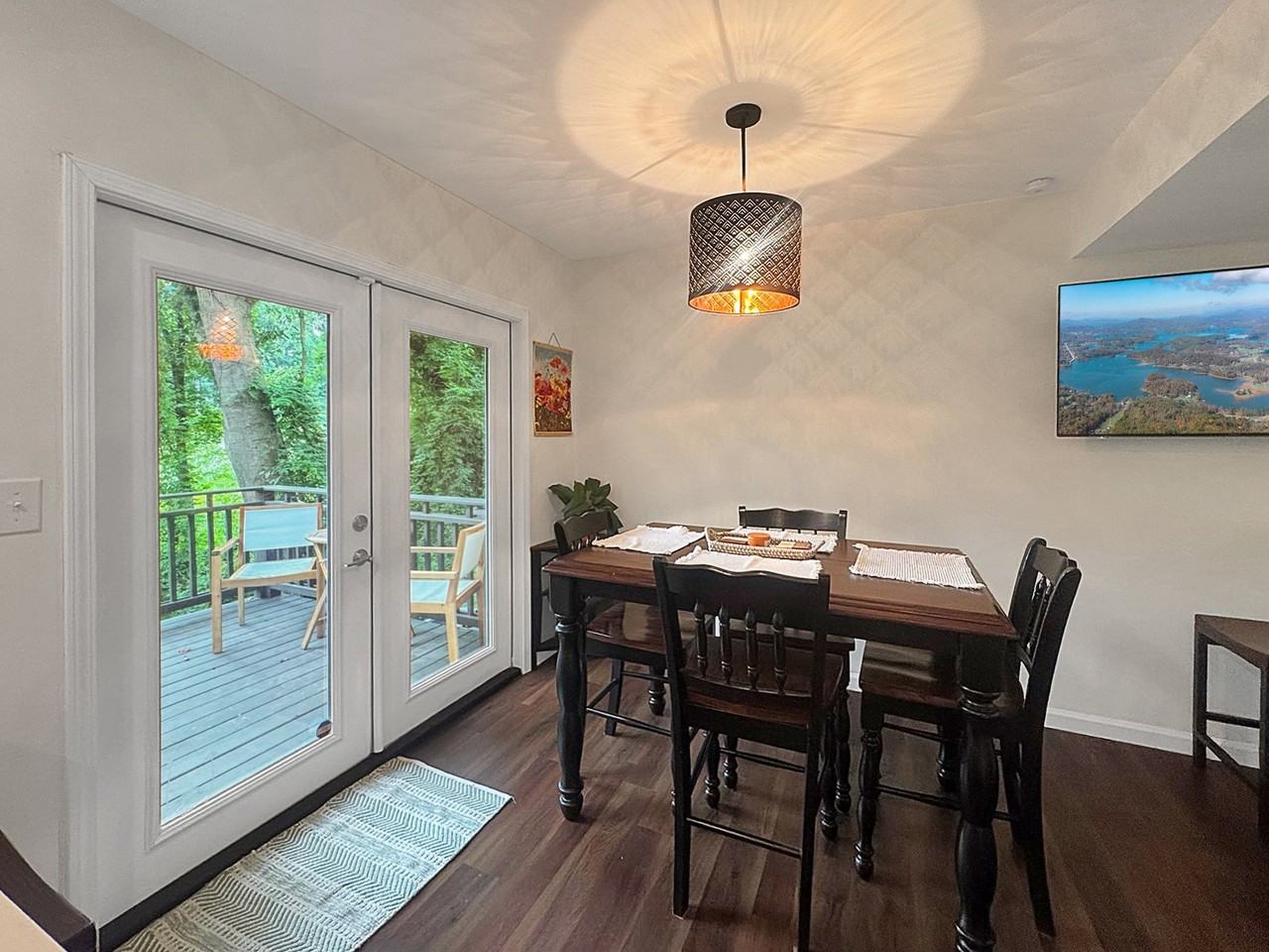 902 Creekside Dr #2B - Photo 6 of 26