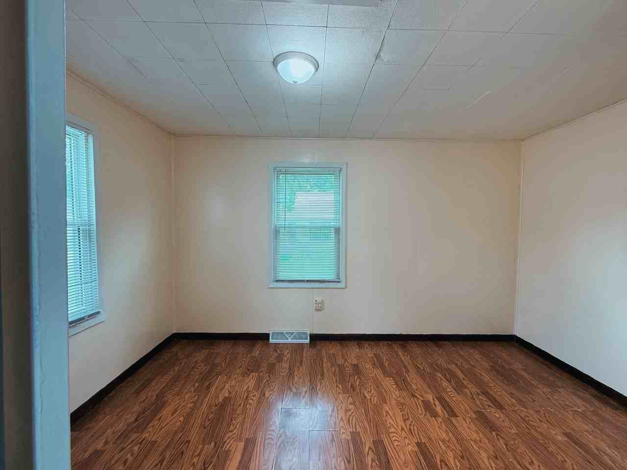 347 Springfield Ave - Photo 5 of 15