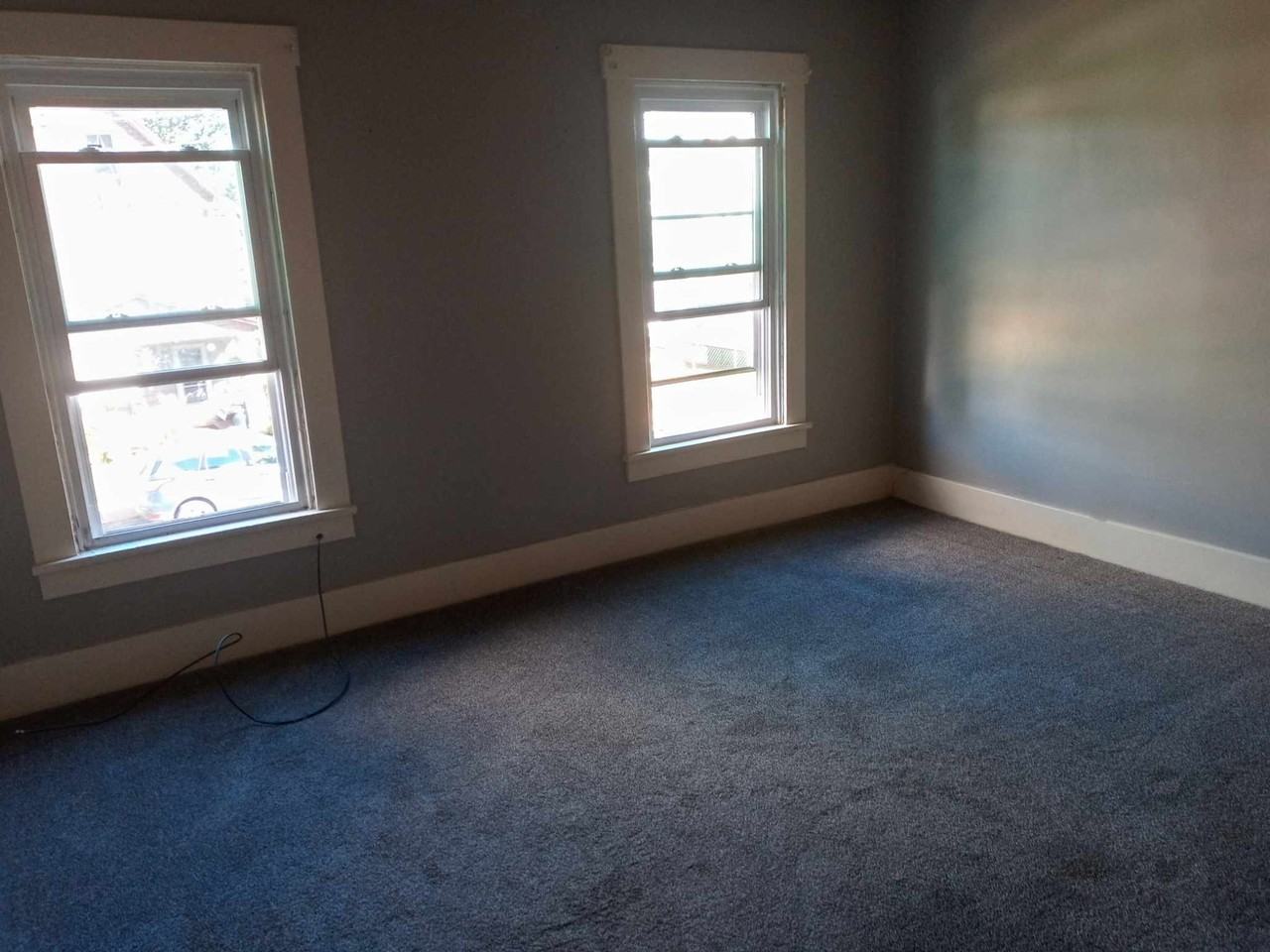 1623 3rd Ave - Photo 2 of 14