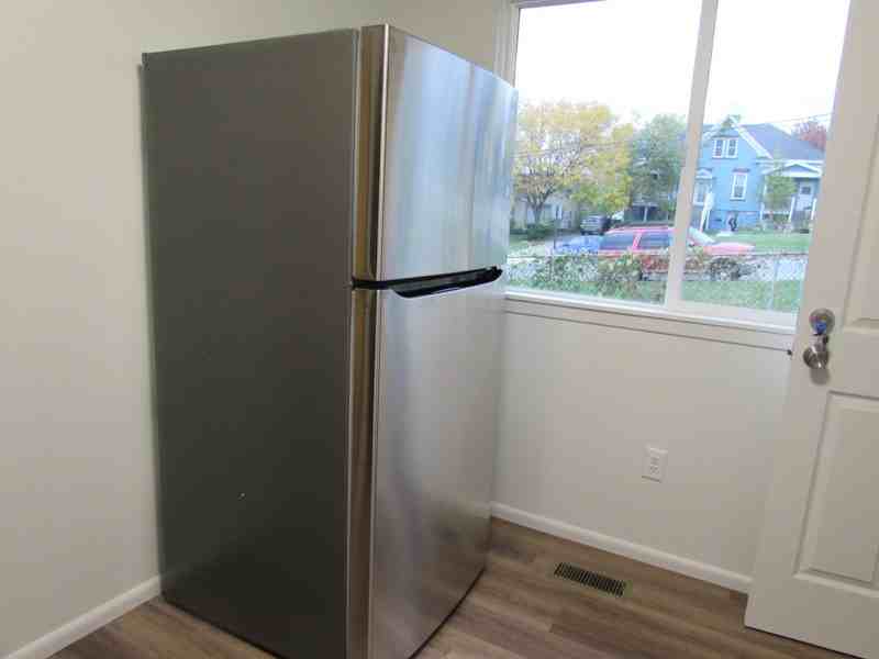 278 N Quince St #1 - Photo 3 of 15