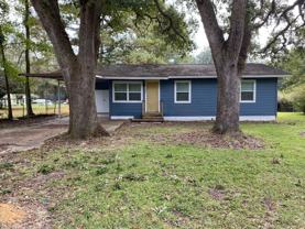 1040 Marshall Ln - Photo 1 of 1