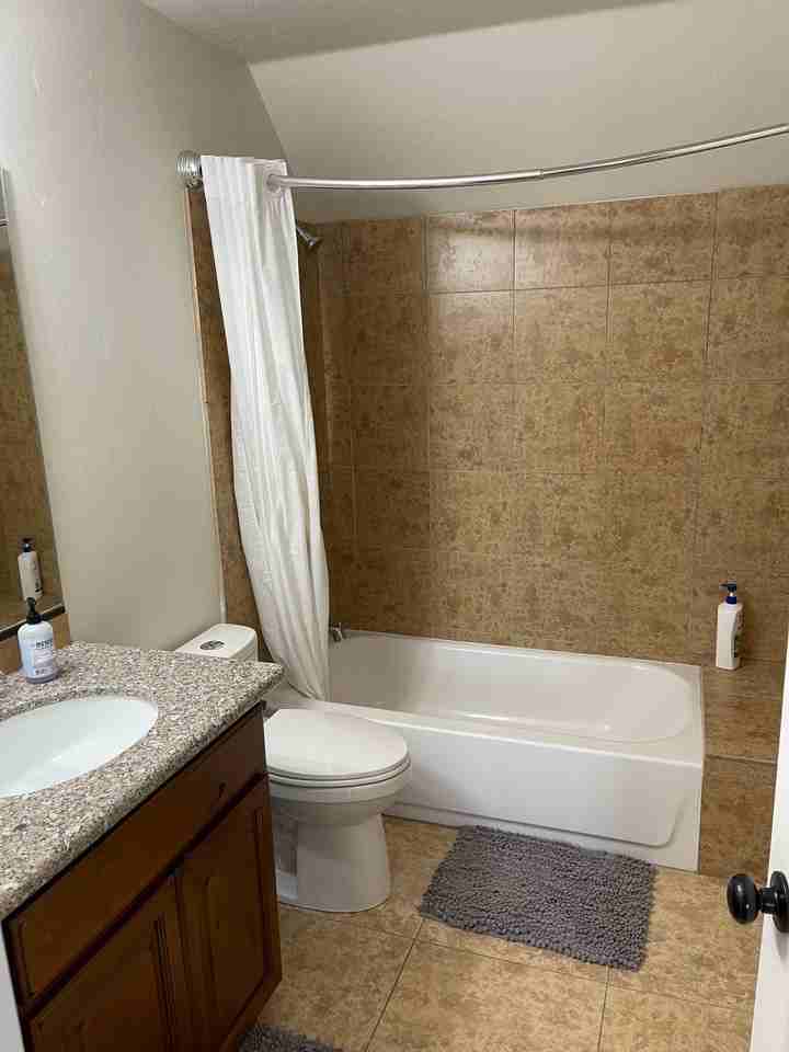 3989 E Yakima Way #A - Photo 3 of 11